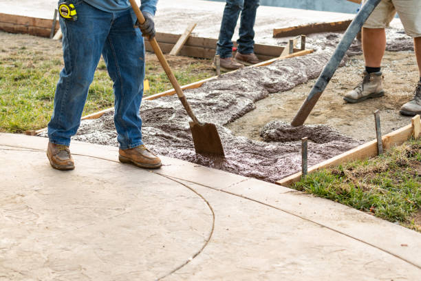 Best Concrete Driveway Installation in Spirit Lake, IA
